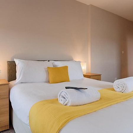 Alexandra House Apartment Суонзи Екстериор снимка