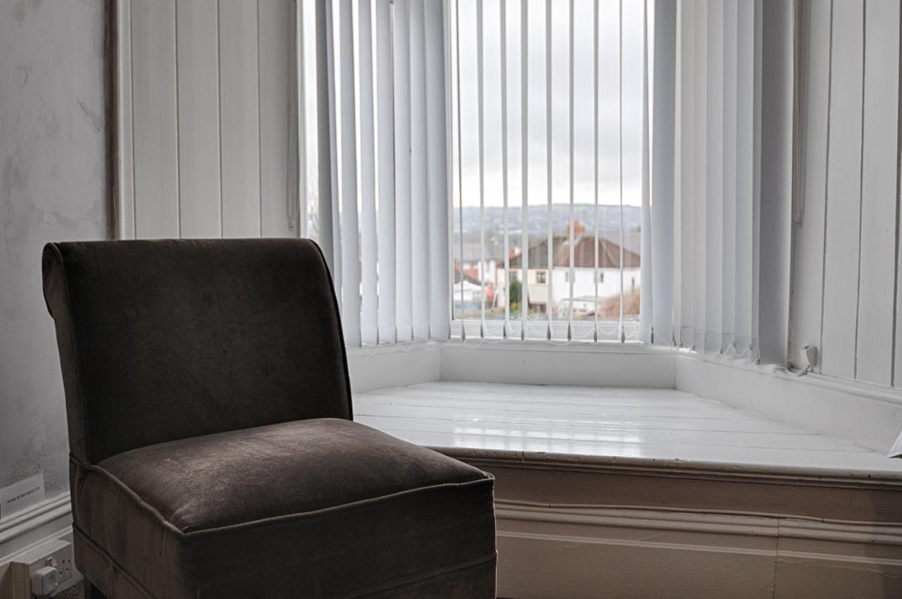 Alexandra House Apartment Суонзи Екстериор снимка