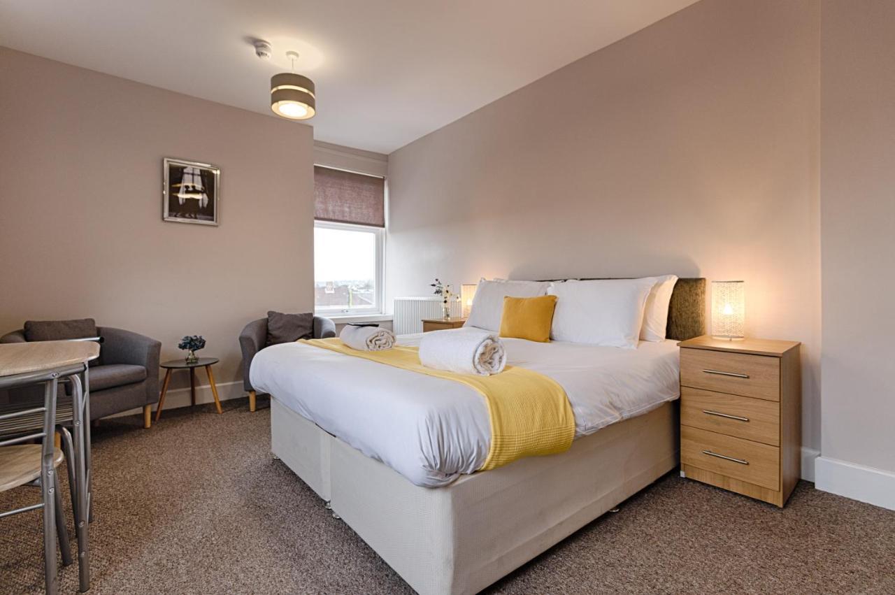 Alexandra House Apartment Суонзи Екстериор снимка